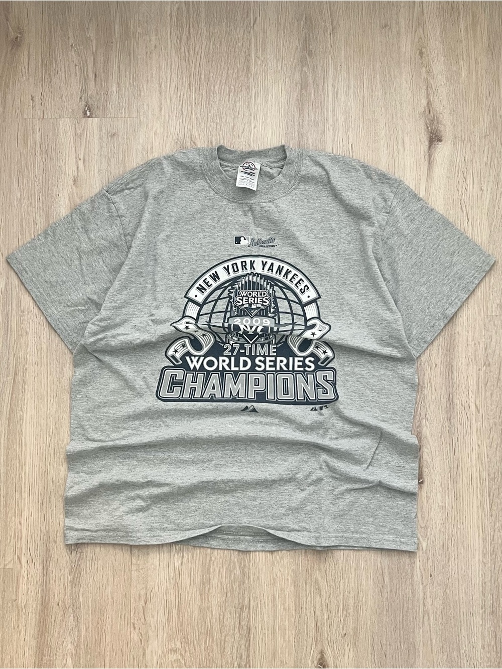 New York Yankees 2009 World Series Champions T-Shirt Men Large Gray MLB Baseball